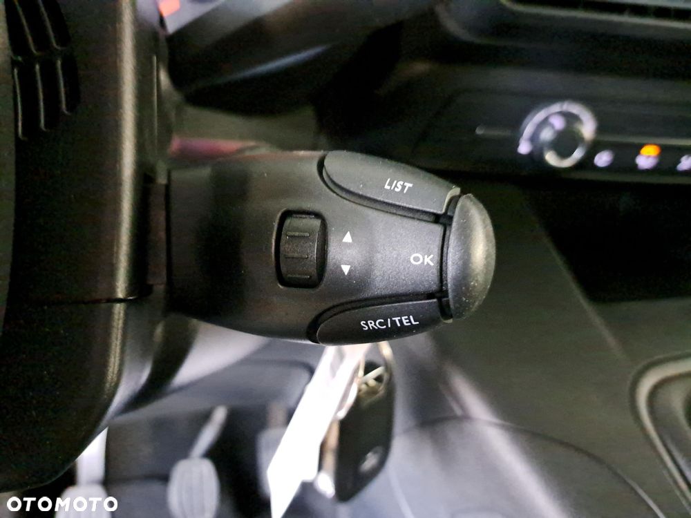 Toyota Proace City Verso 1.5 D-4D Business - 25