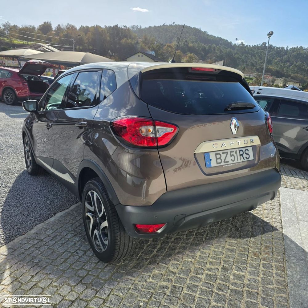 Renault Captur 1.2 TCe Exclusive EDC - 17