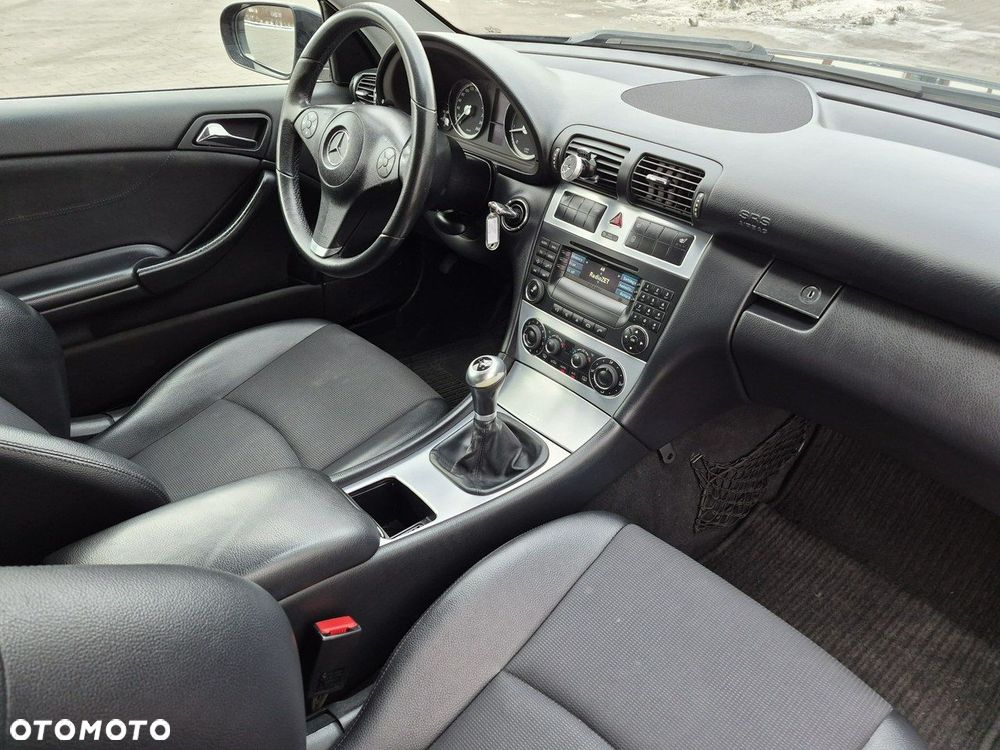 Mercedes-Benz CLC - 21