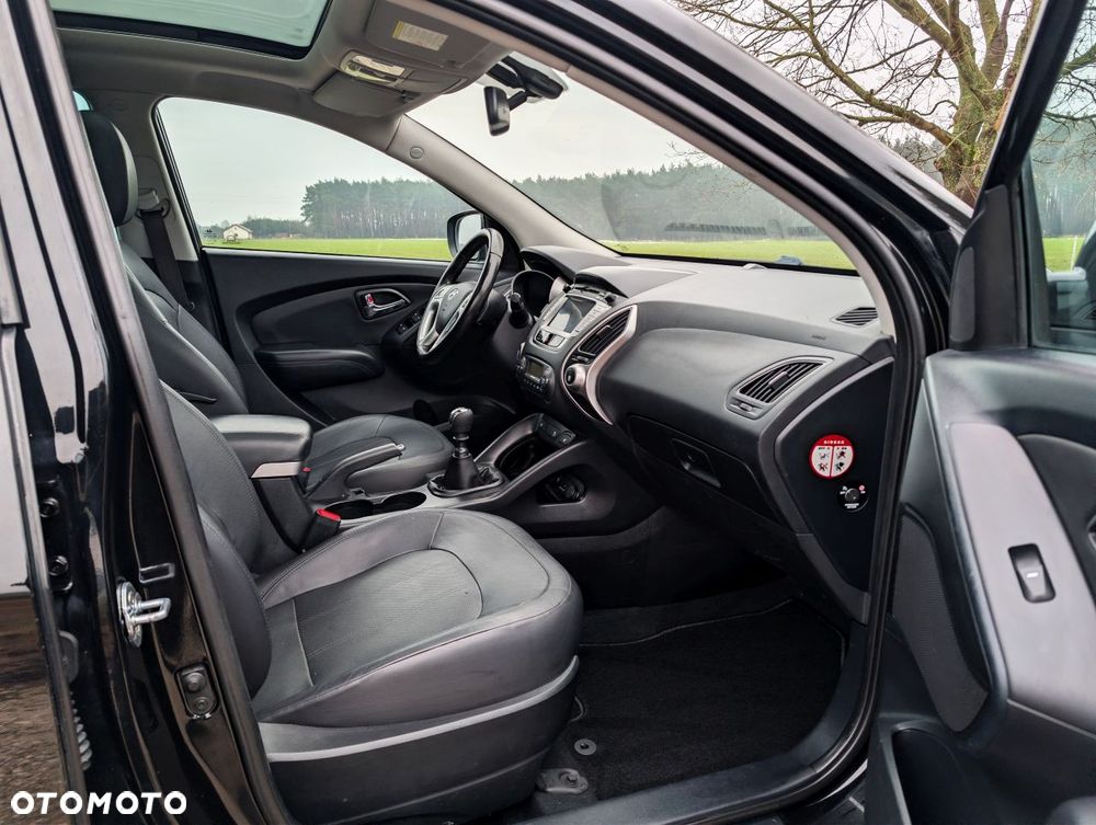 Hyundai ix35 1.7 CRDi 2WD blue Style - 23