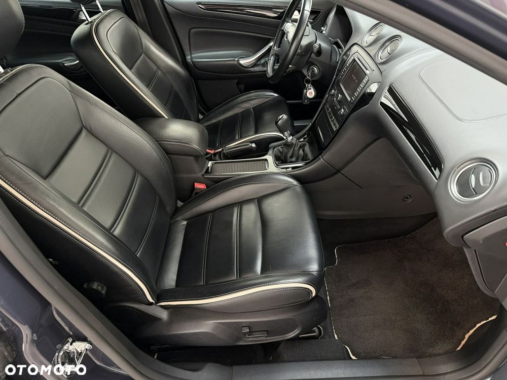Ford Mondeo 2.0 TDCi Titanium X - 20