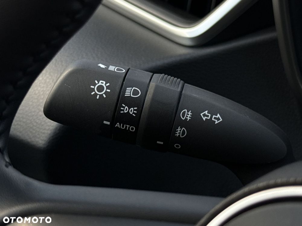Toyota Corolla 1.8 Hybrid Comfort - 20