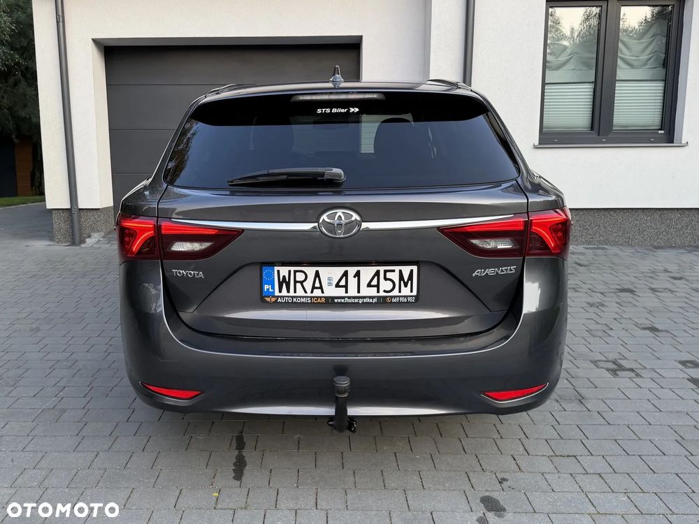 Toyota Avensis 1.8 Premium MS - 22