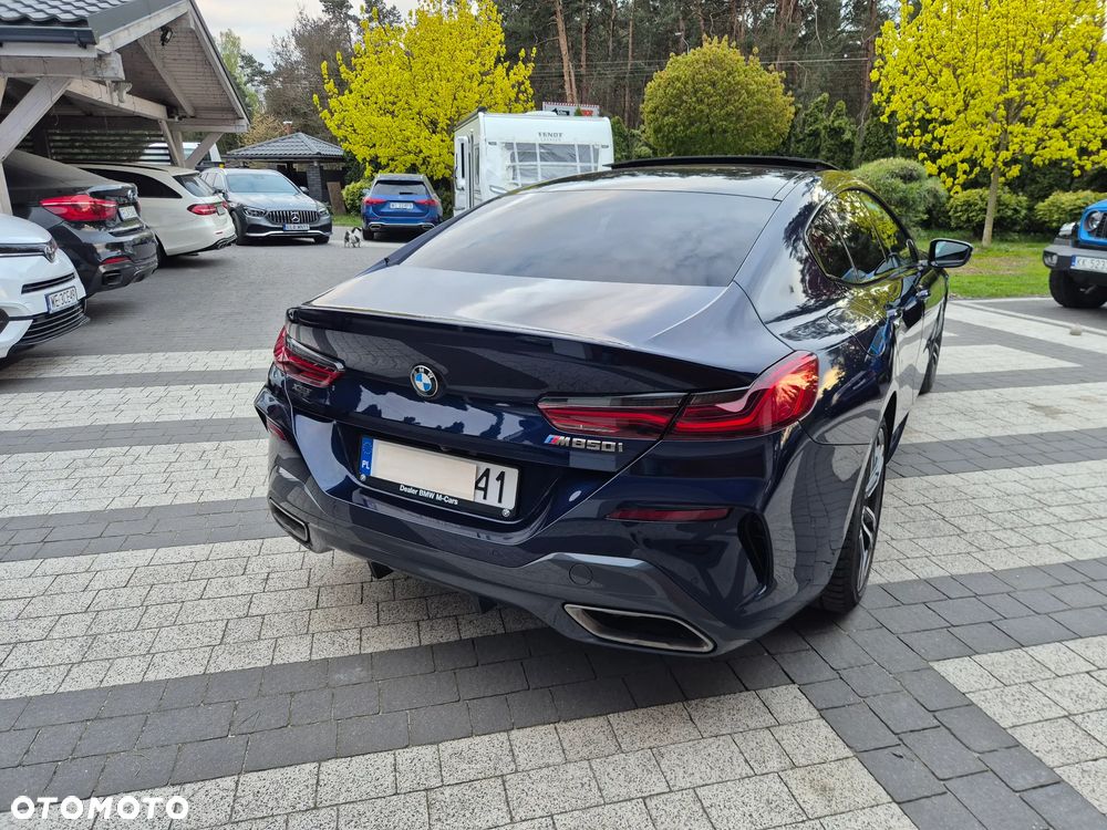 BMW Seria 8 - 14