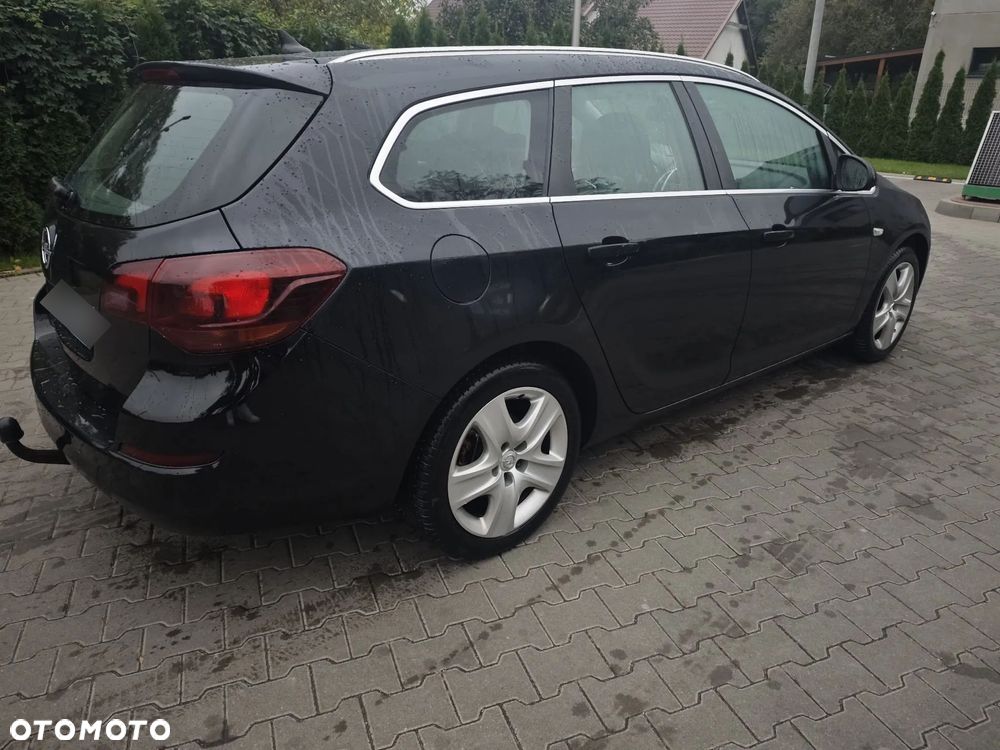 Opel Astra - 11
