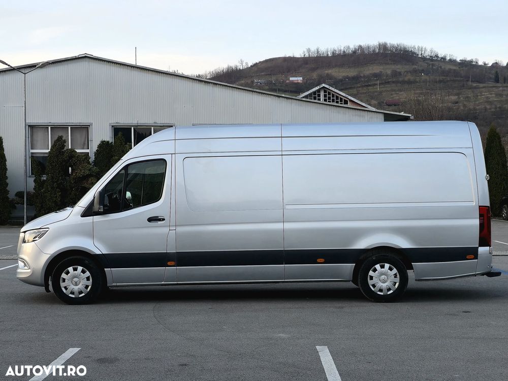 Mercedes-Benz Sprinter - 16