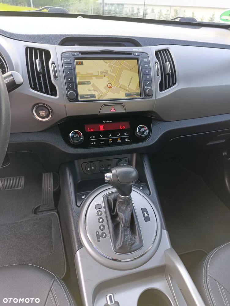 Kia Sportage - 12