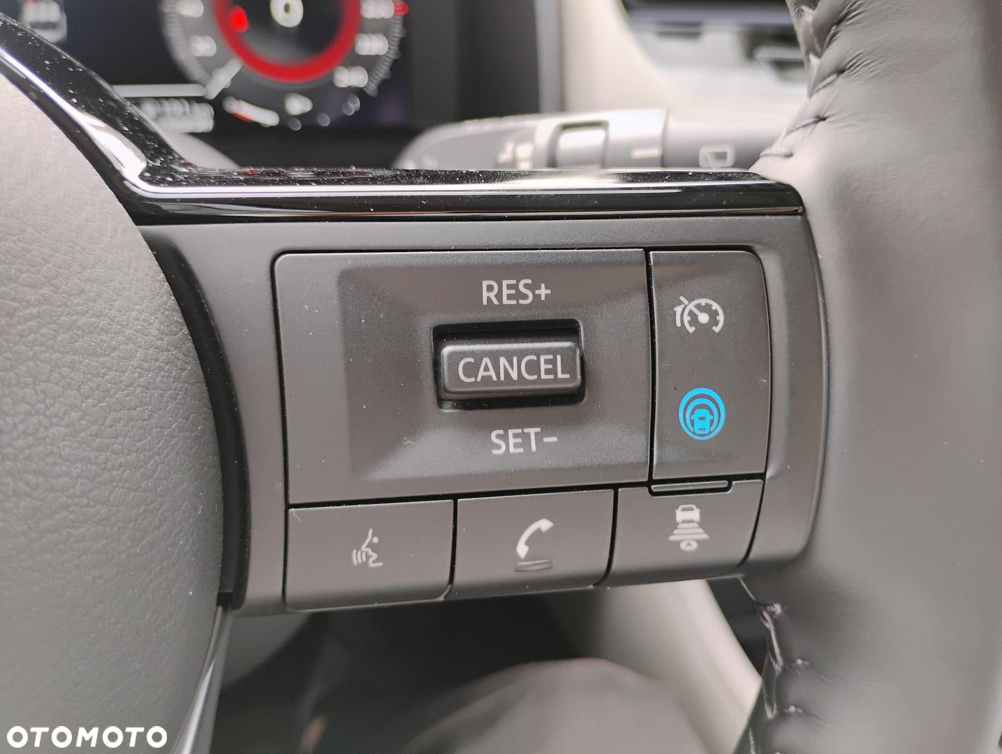 Nissan X-Trail - 15