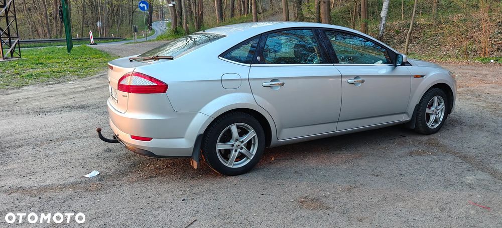 Ford Mondeo 2.0 TDCi Ghia - 3