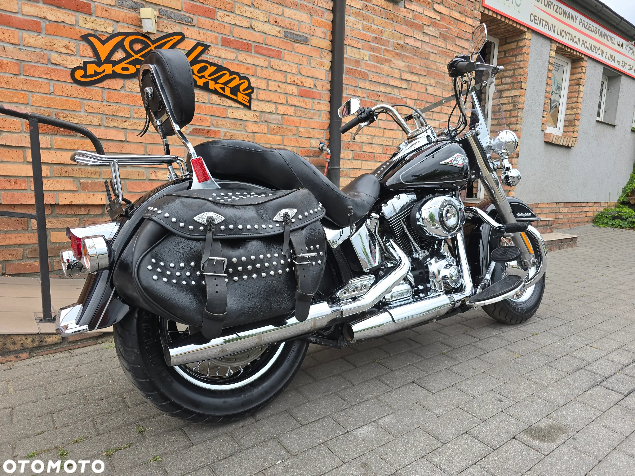 Harley-Davidson Softail Heritage Classic - 26