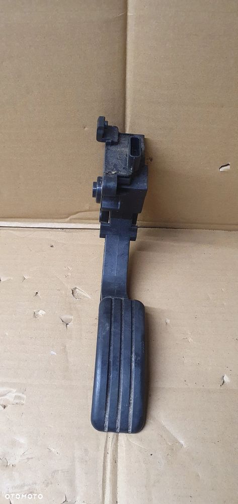 Pedał gazu potencjometr Opel Vivaro B Trafic III 180020024R - 1