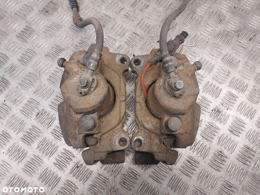 TARCZE HAMULCOWE PRZÓD + KLOCKI + ZACISKI AUDI A3 8P 1.6 8V - 6