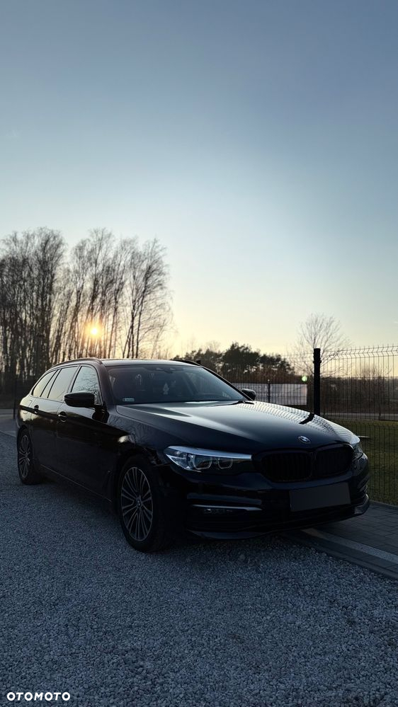 BMW Seria 5 518d - 13