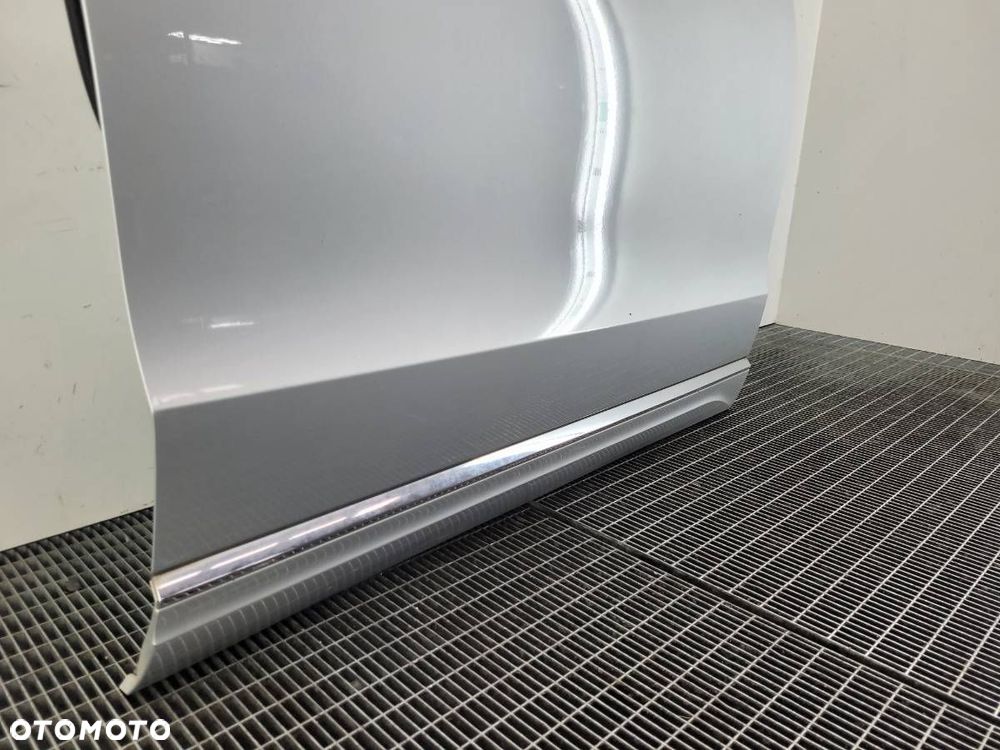 DRZWI PRZÓD PRZEDNIE PRAWE KOMPLETNE AUDI Q5 8R LX7W - 5