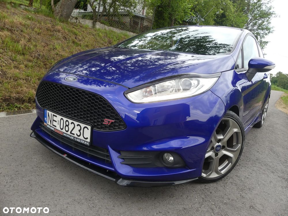 Ford Fiesta ST - 10