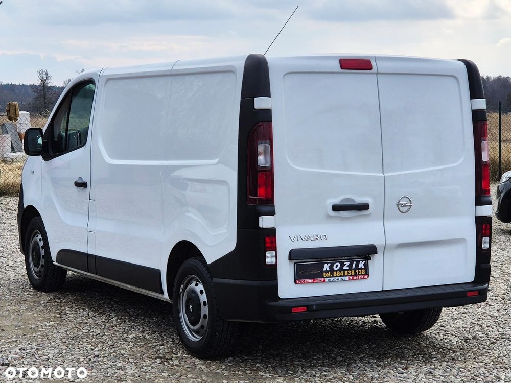 Opel Vivaro - 12