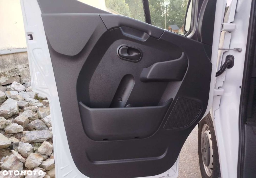 Renault Master - 10
