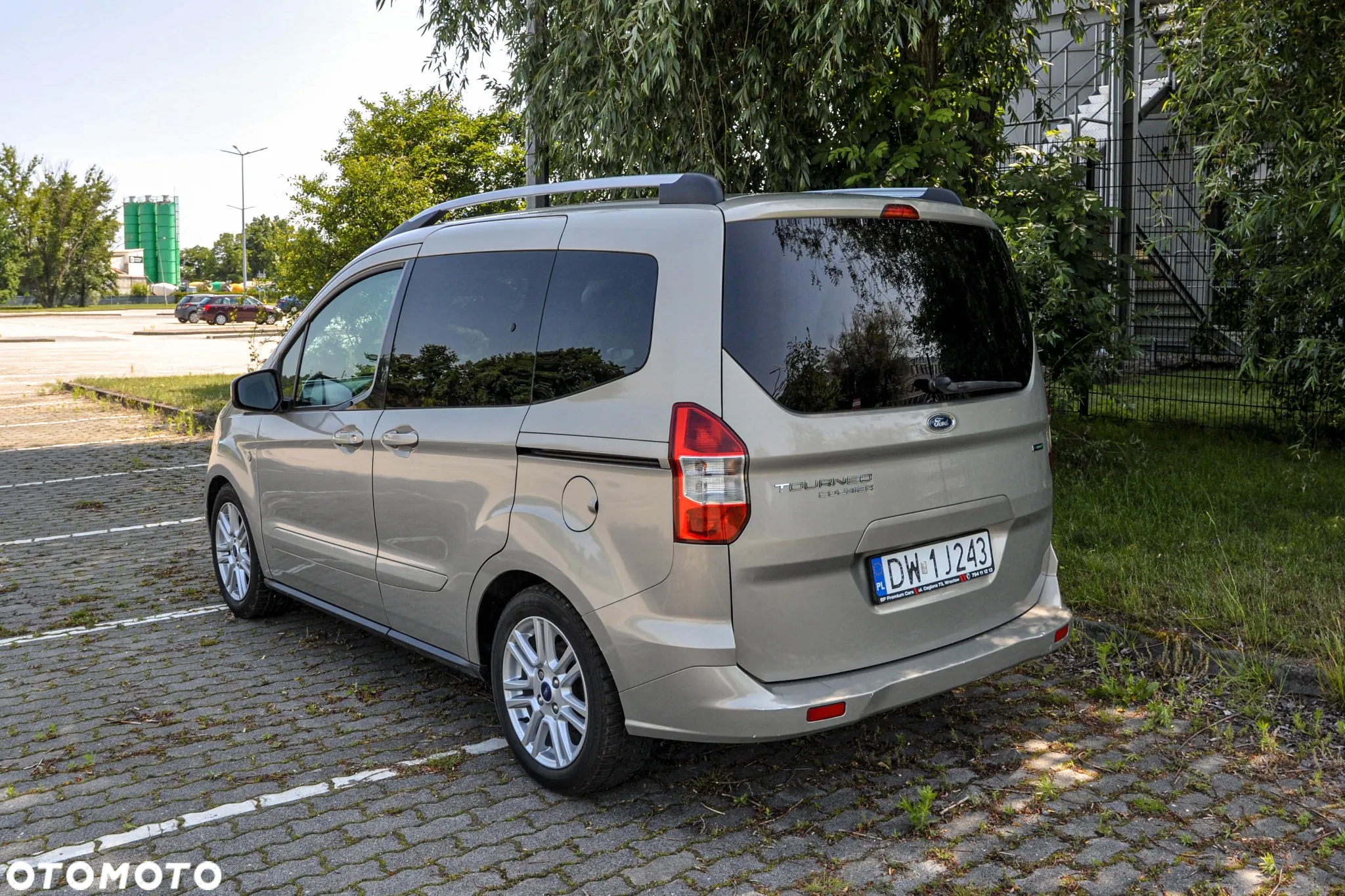Ford Tourneo Courier - 3