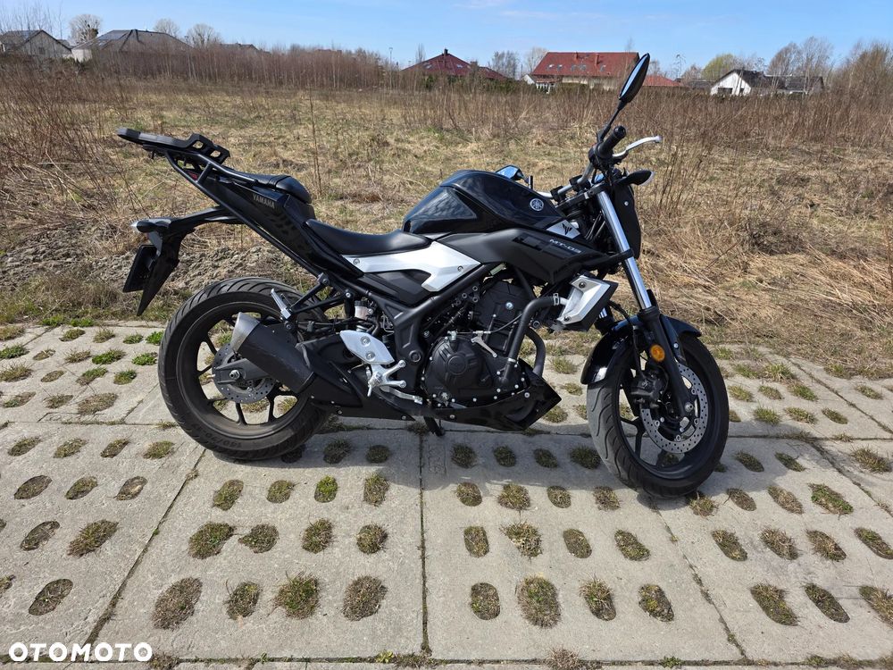 Yamaha MT - 2