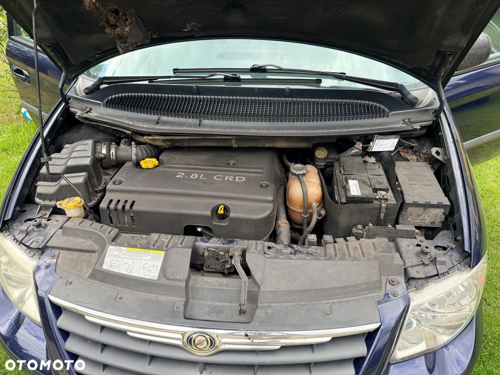 Chrysler Grand Voyager 2.8 CRD SE - 10