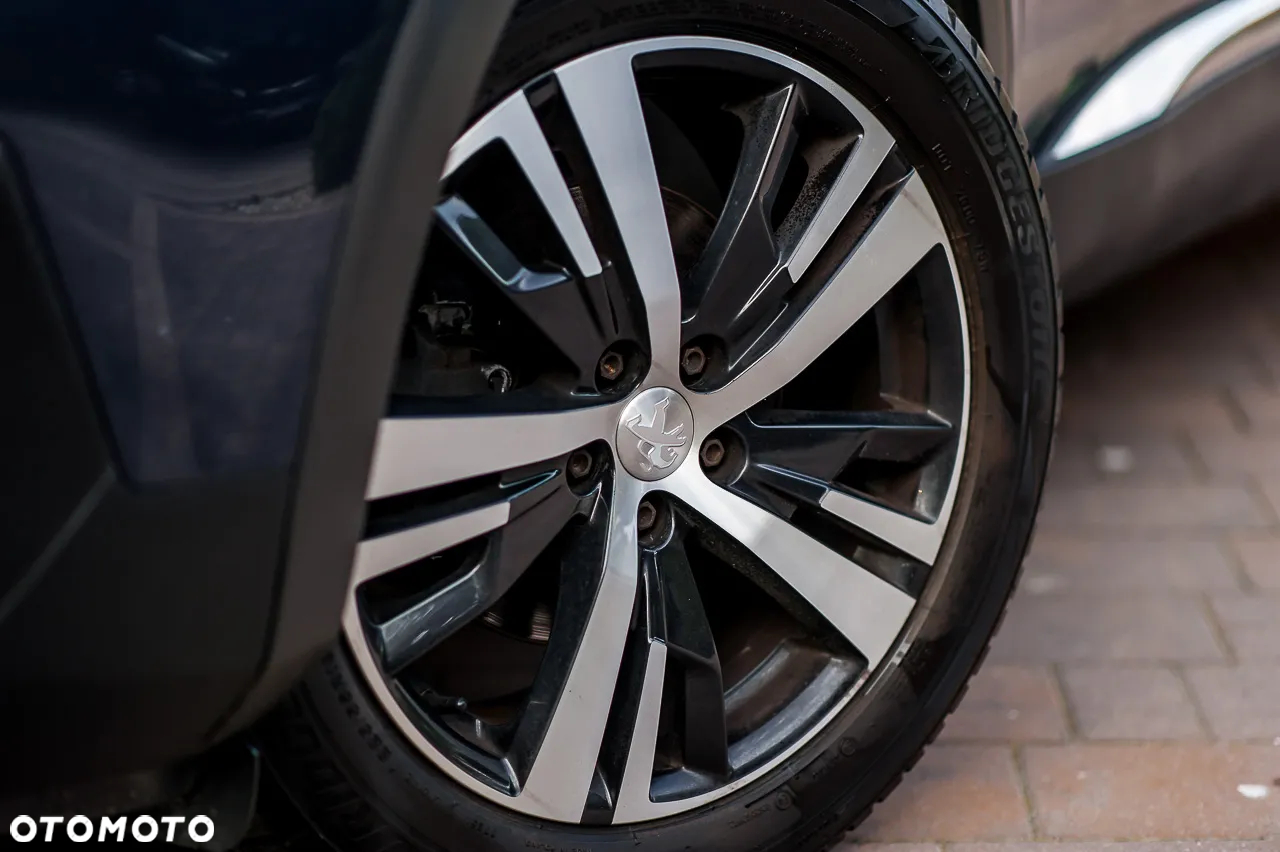 Peugeot 5008 1.2 PureTech Allure Pack S&S - 11