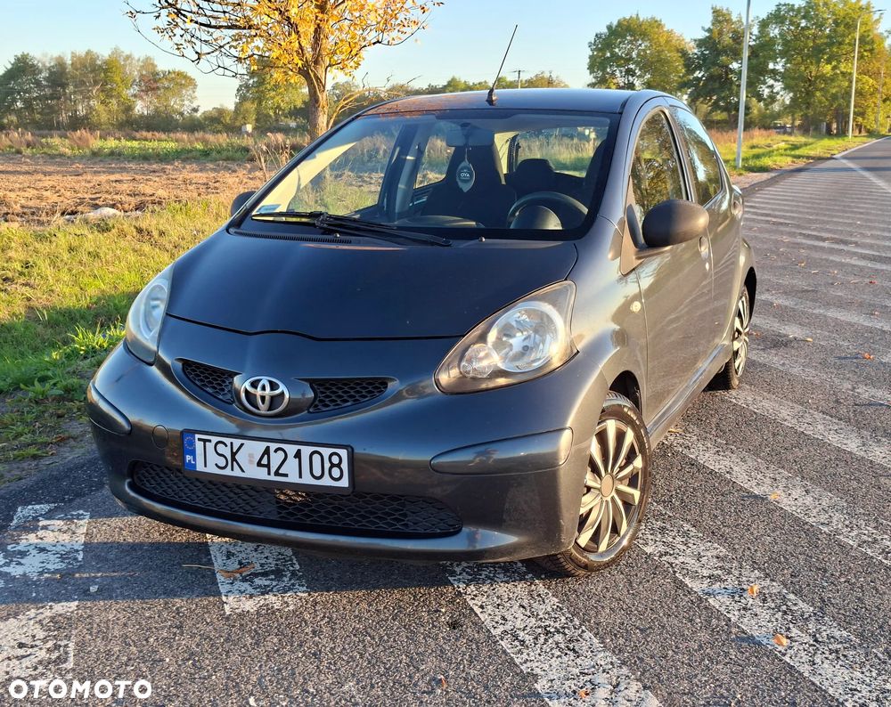 Toyota Aygo - 1