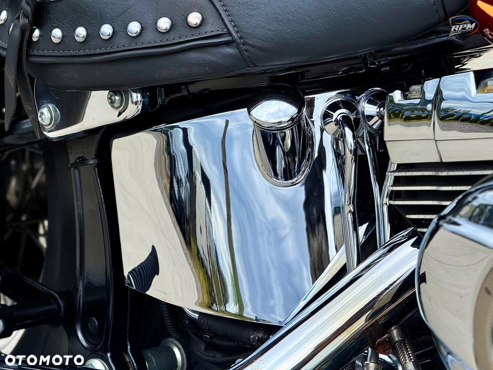 Harley-Davidson Softail Heritage Classic - 16
