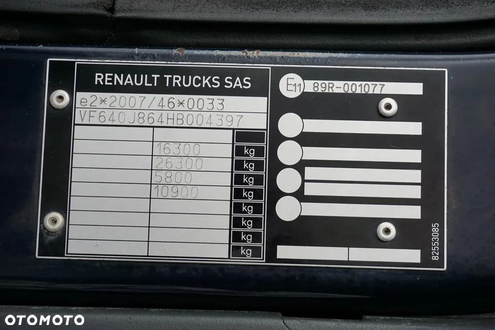 Renault - 11