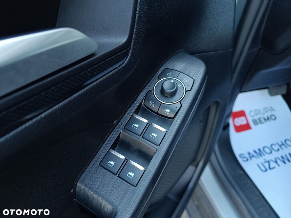 Ford Kuga 2.0 EcoBlue AWD ST-Line - 27