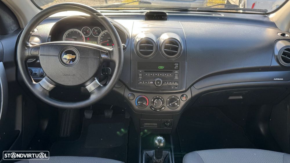 Chevrolet Aveo 1.2 LS - 20