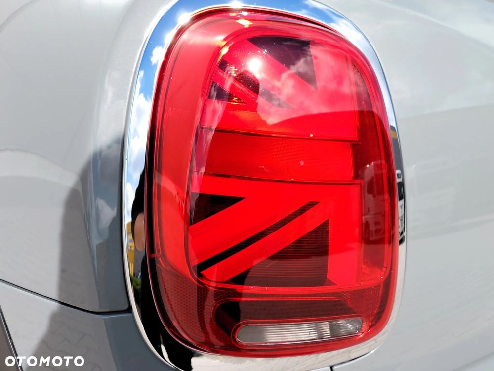 MINI Cooper Classic Trim - 18