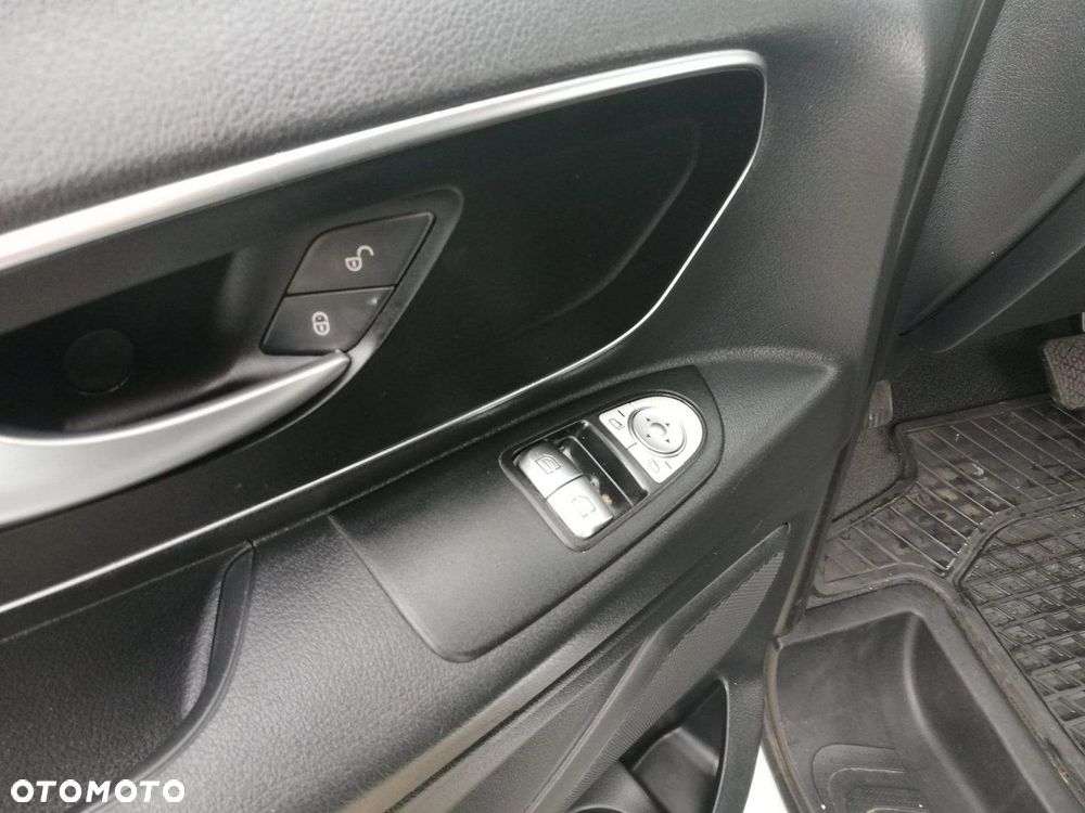 Mercedes-Benz Vito - 14