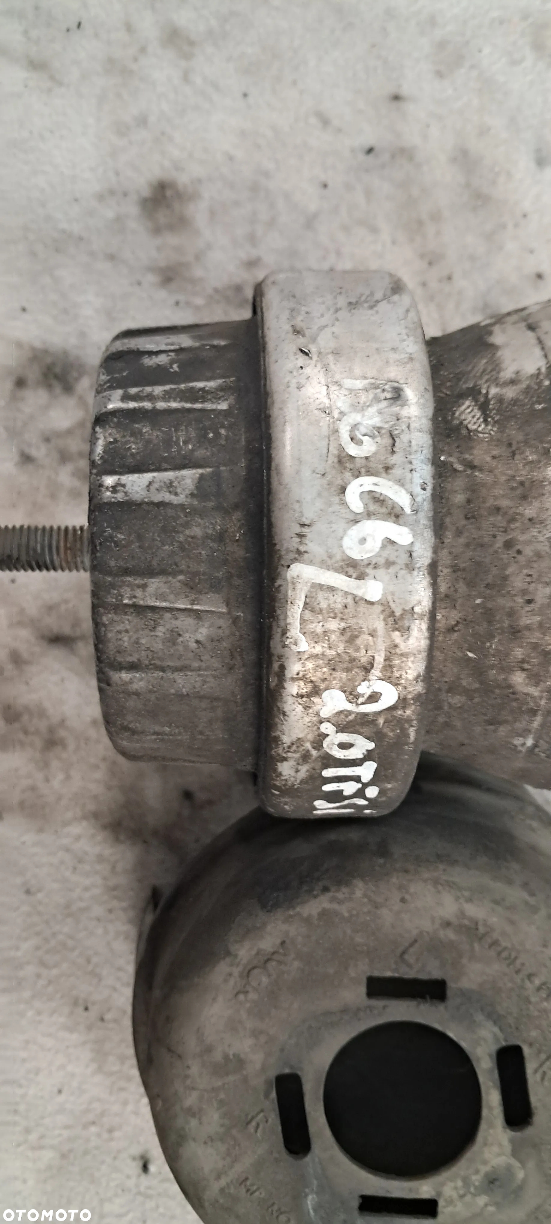 Poduszka Silnika Audi A6 C6 4F0199379C - 5