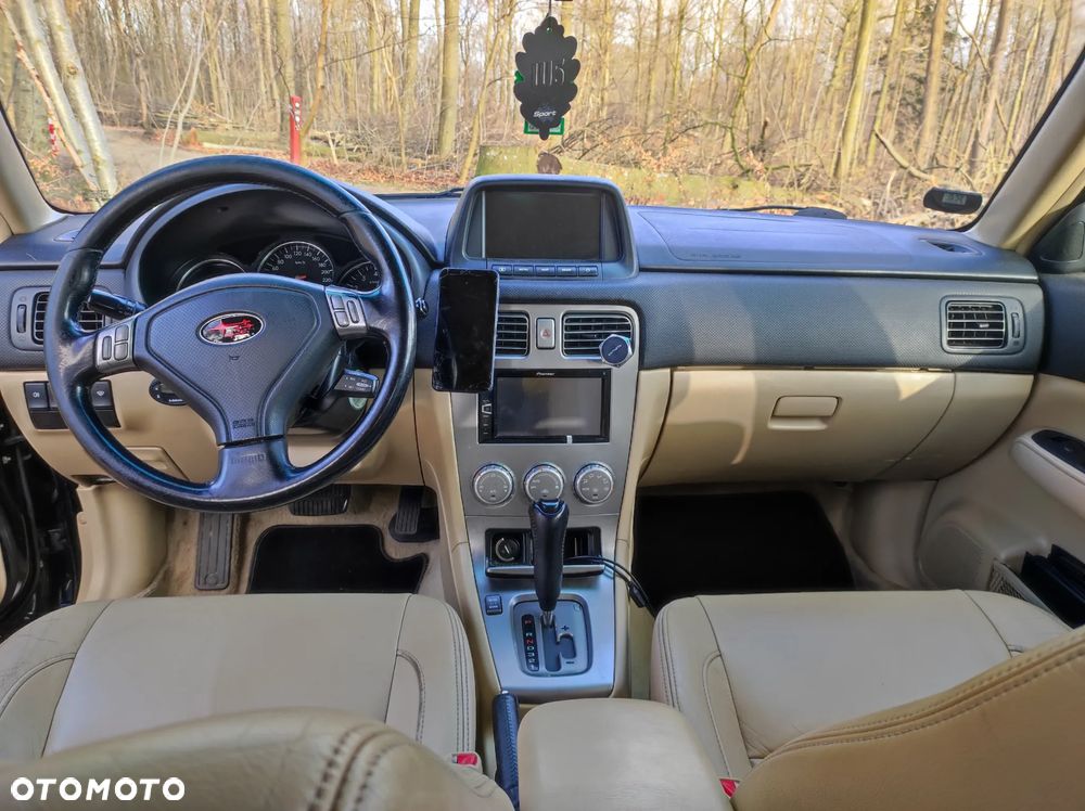 Subaru Forester 2.5XT Automatik Turbo - 12