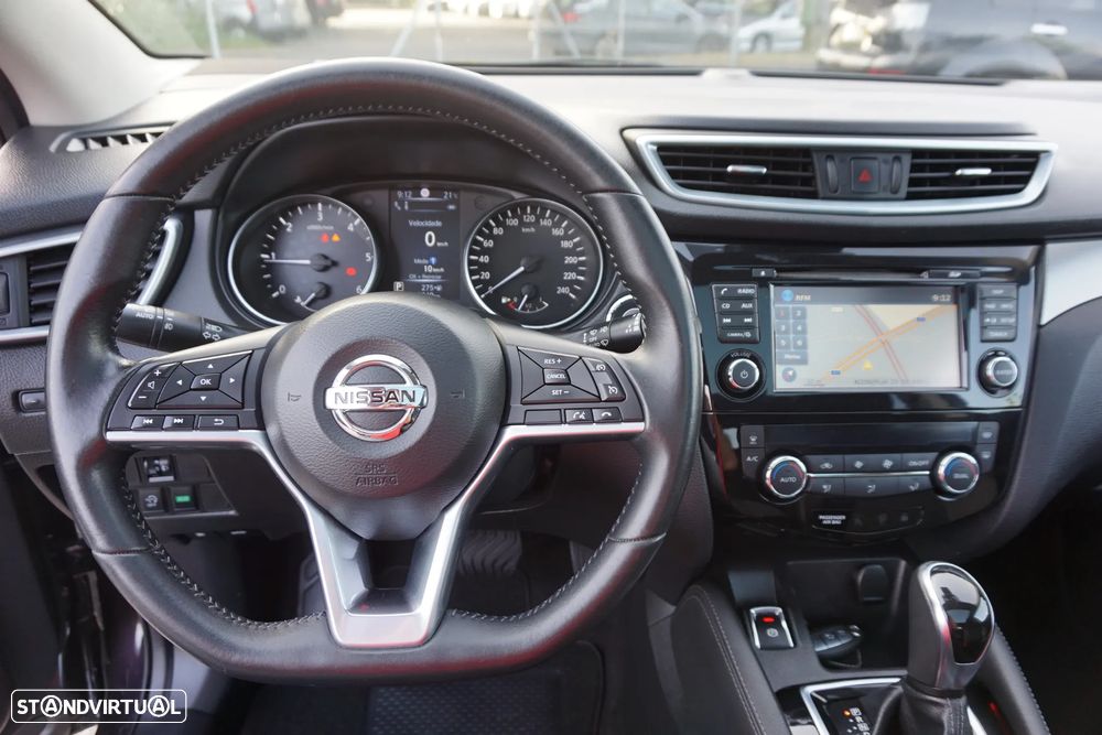 Nissan Qashqai 1.6 dCi Xtronic N-Connecta - 29