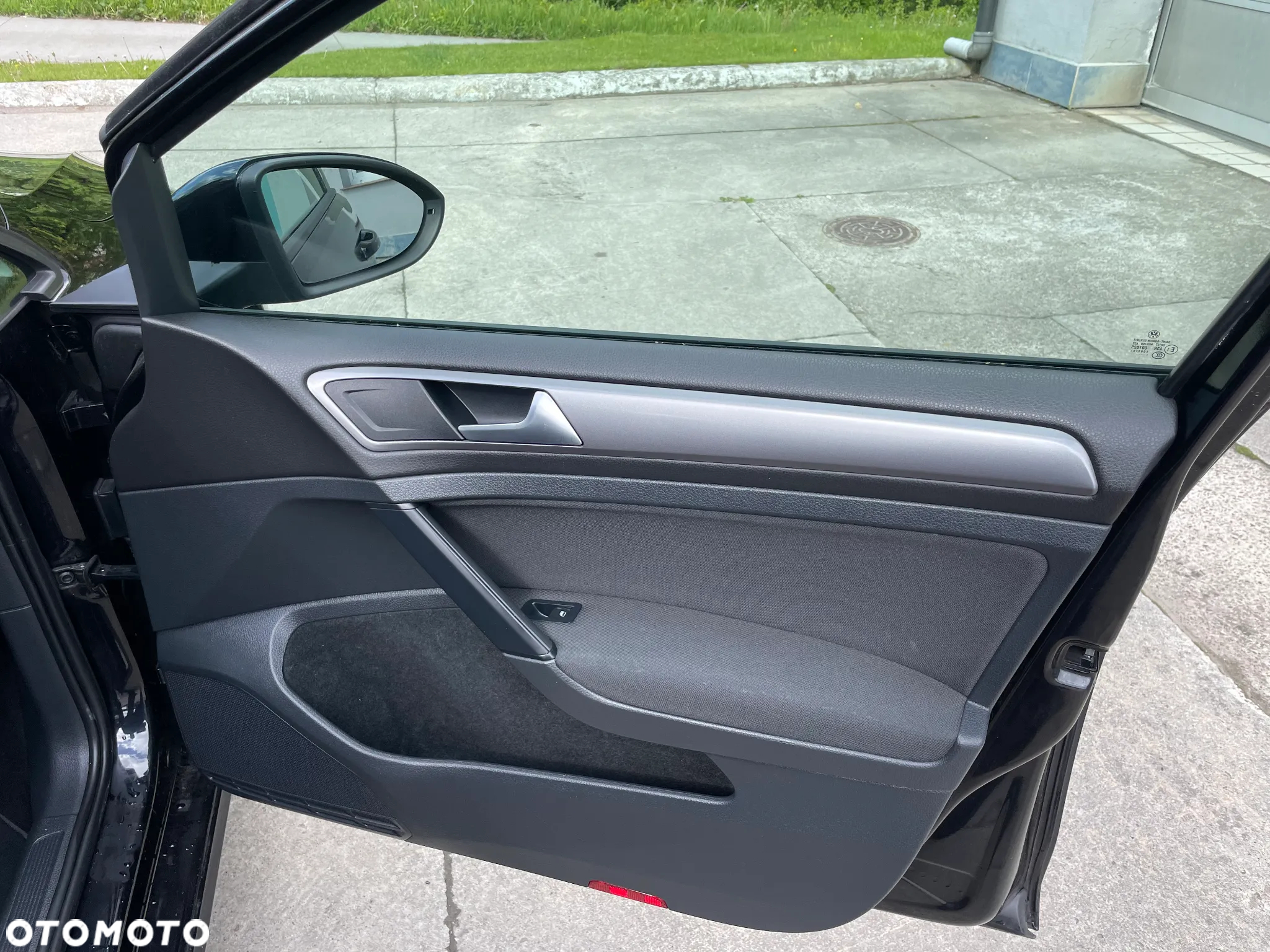 Volkswagen Golf 1.6 TDI BlueMotion Technology Comfortline - 20
