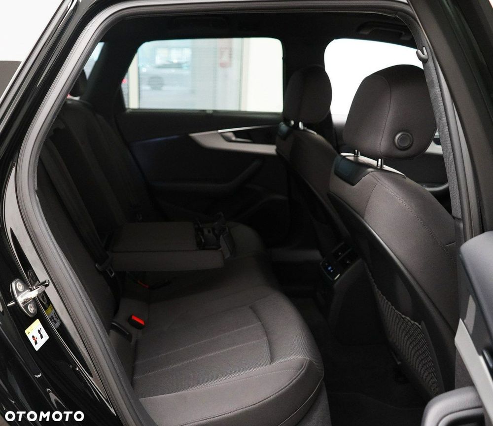 Audi A4 Avant - 22