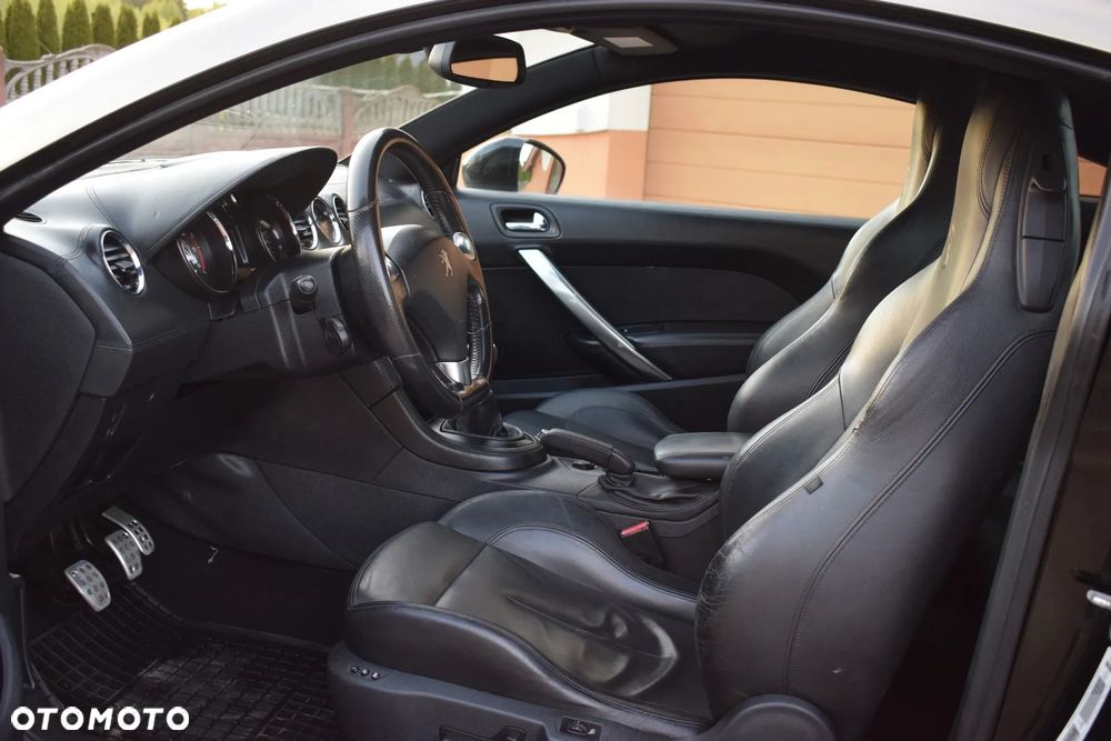 Peugeot RCZ 2.0 HDi - 10