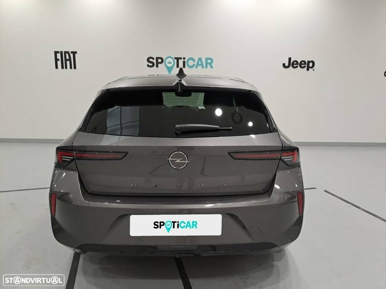 Opel Astra 1.5 D Elegance Aut. - 5