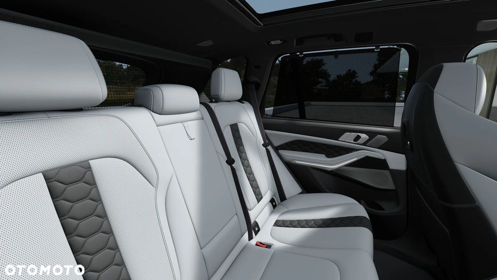 BMW X5 M Competition mHEV sport - 13
