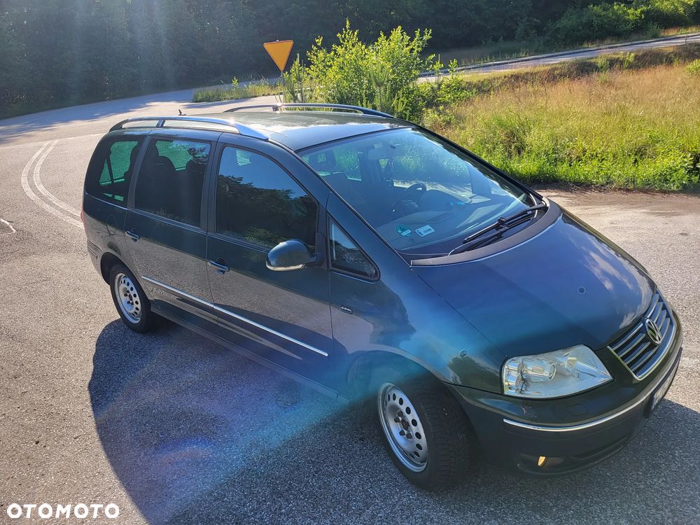Volkswagen Sharan 1.8T Highline - 4