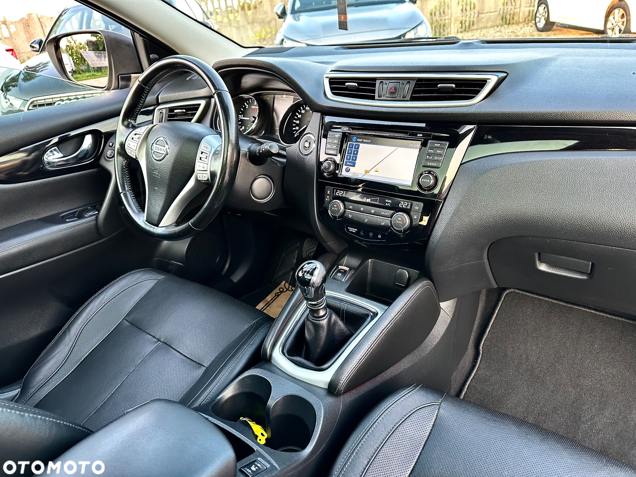 Nissan Qashqai 1.5 dCi Tekna EU6 - 11