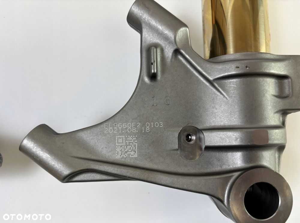 Zawieszenie elektryczne przednie OHLINS Triumph Speed Triple 1200RR 2022-24 Oryginał - 12