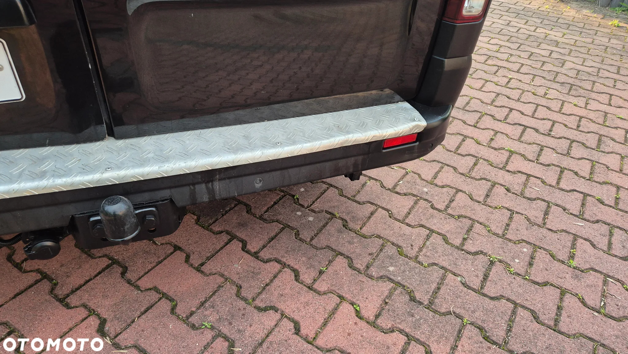 Opel Vivaro - 10