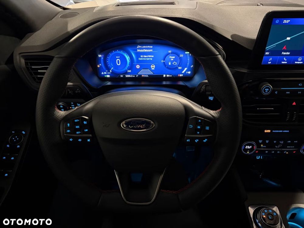 Ford Kuga 2.5 Duratec FHEV 4x4 ST-LINE - 26