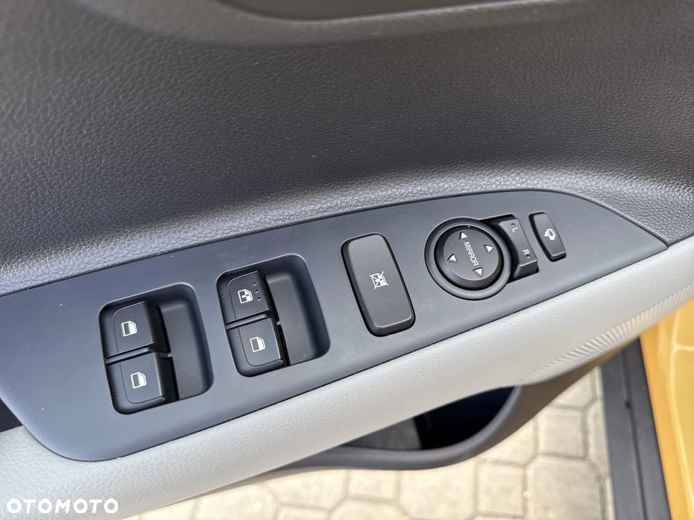 Kia Stonic 1.0 T-GDI L Business Line DCT - 20