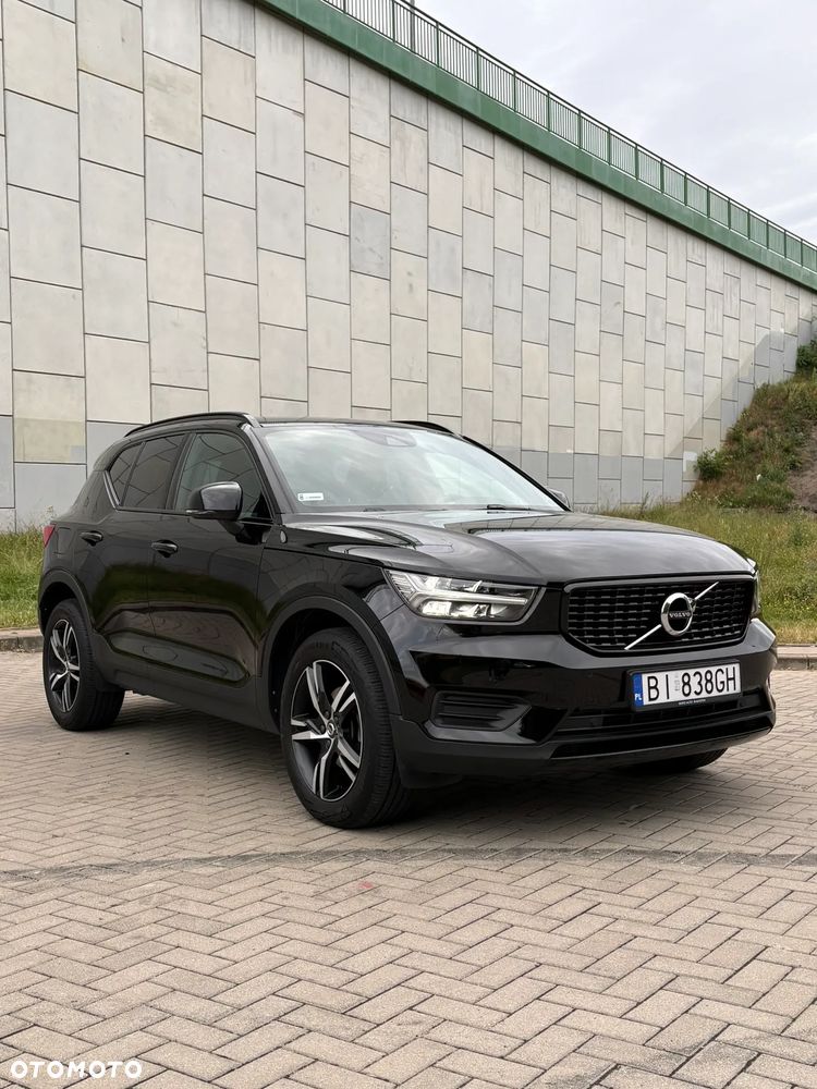 Volvo XC 40 T3 R-Design - 3