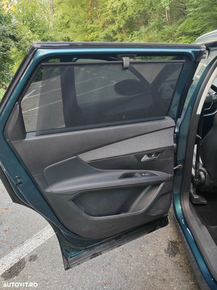 Peugeot 5008 1.5L BlueHDI EAT8 S&S Allure - 23