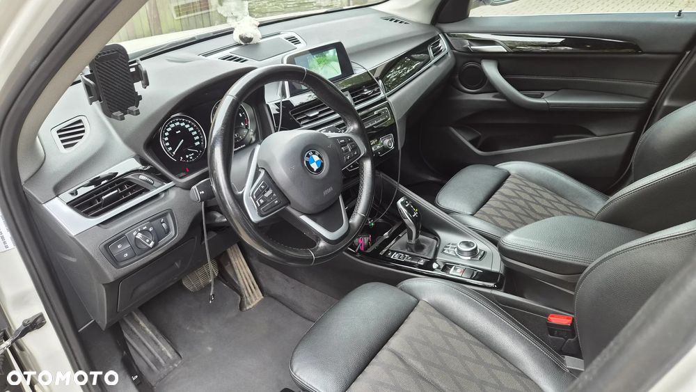 BMW X1 xDrive18d - 6