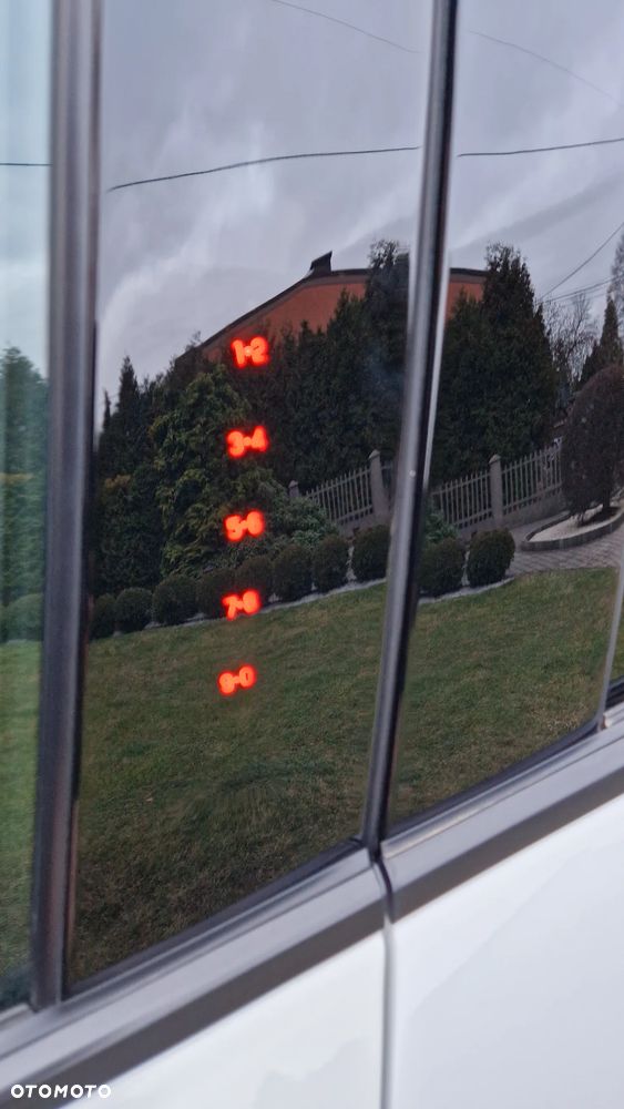 Ford Kuga 2.0 EcoBoost AWD ST-Line ASS - 22